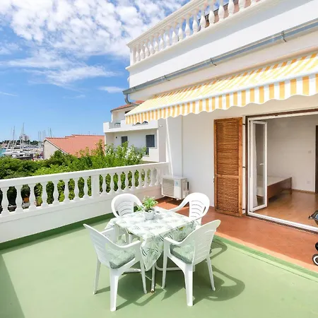 Apartment And Rooms Artina Vodice Exterior photo
