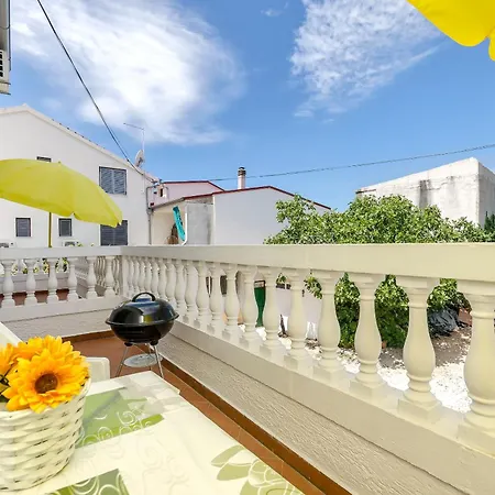 Apartment And Rooms Artina Vodice Exterior photo