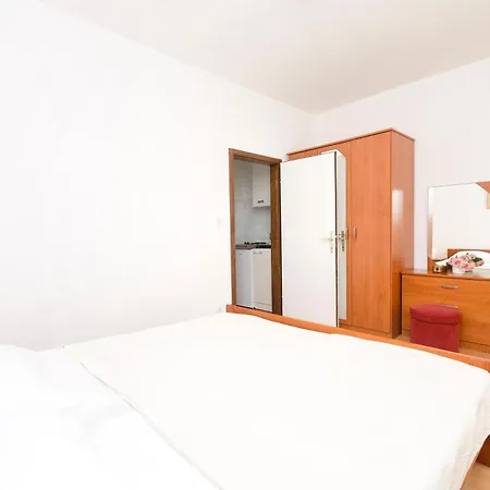 Apartment And Rooms Artina Vodice Exterior photo