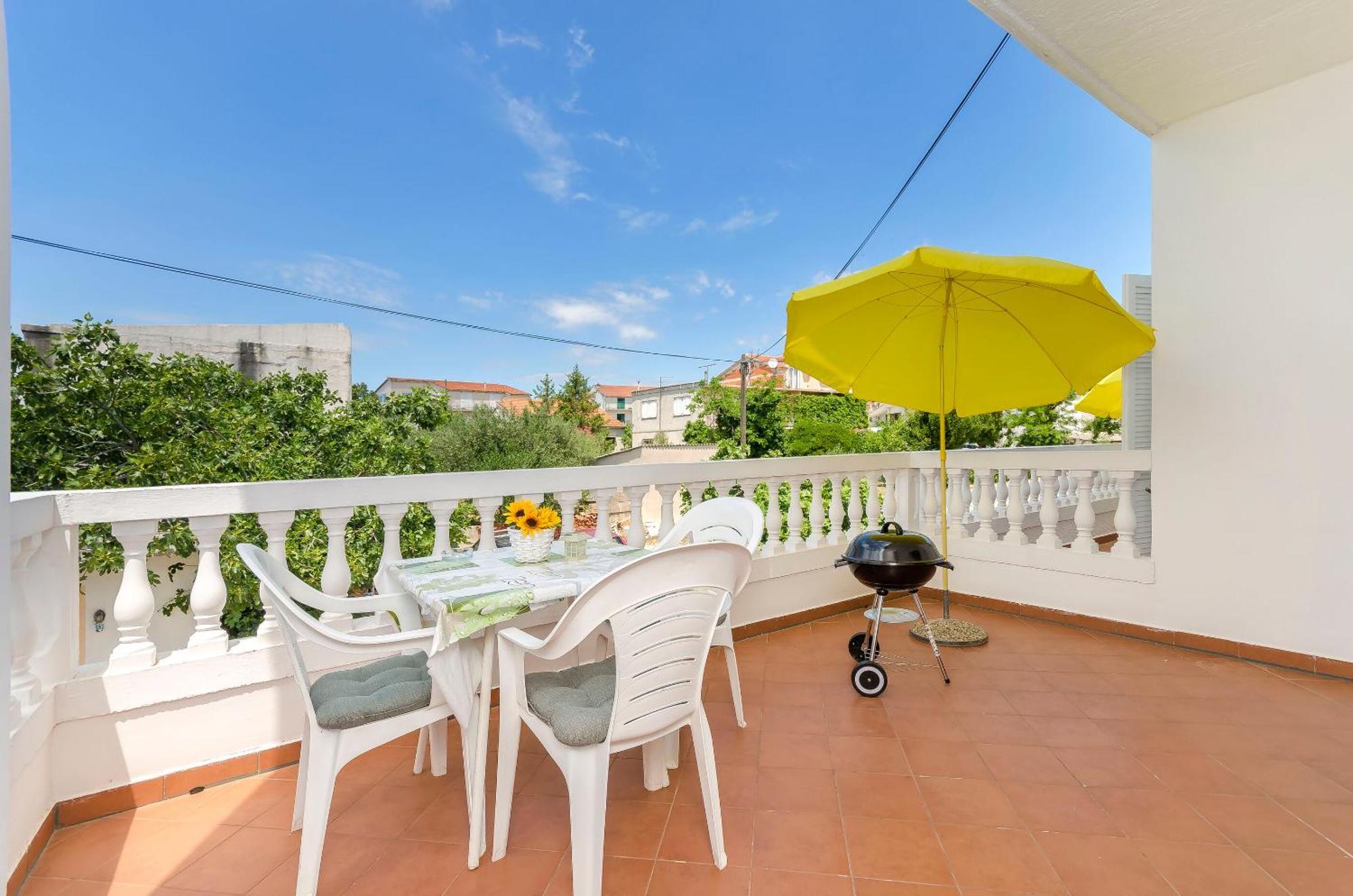 Apartment And Rooms Artina Apartment Vodice