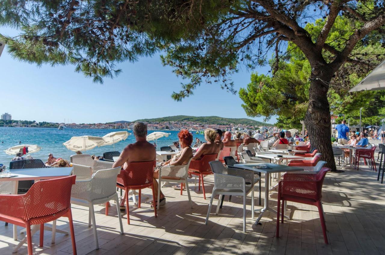 Apartment And Rooms Artina * Vodice